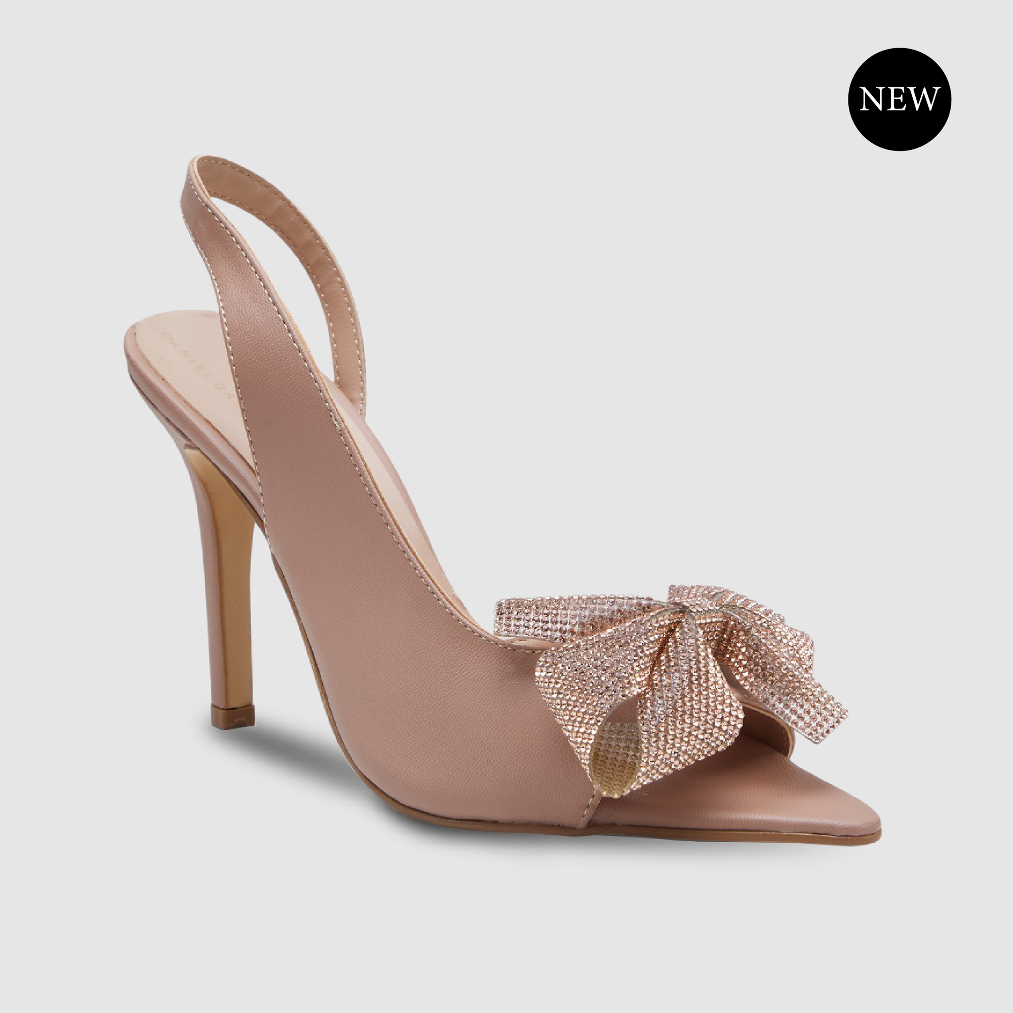 Nude Candass